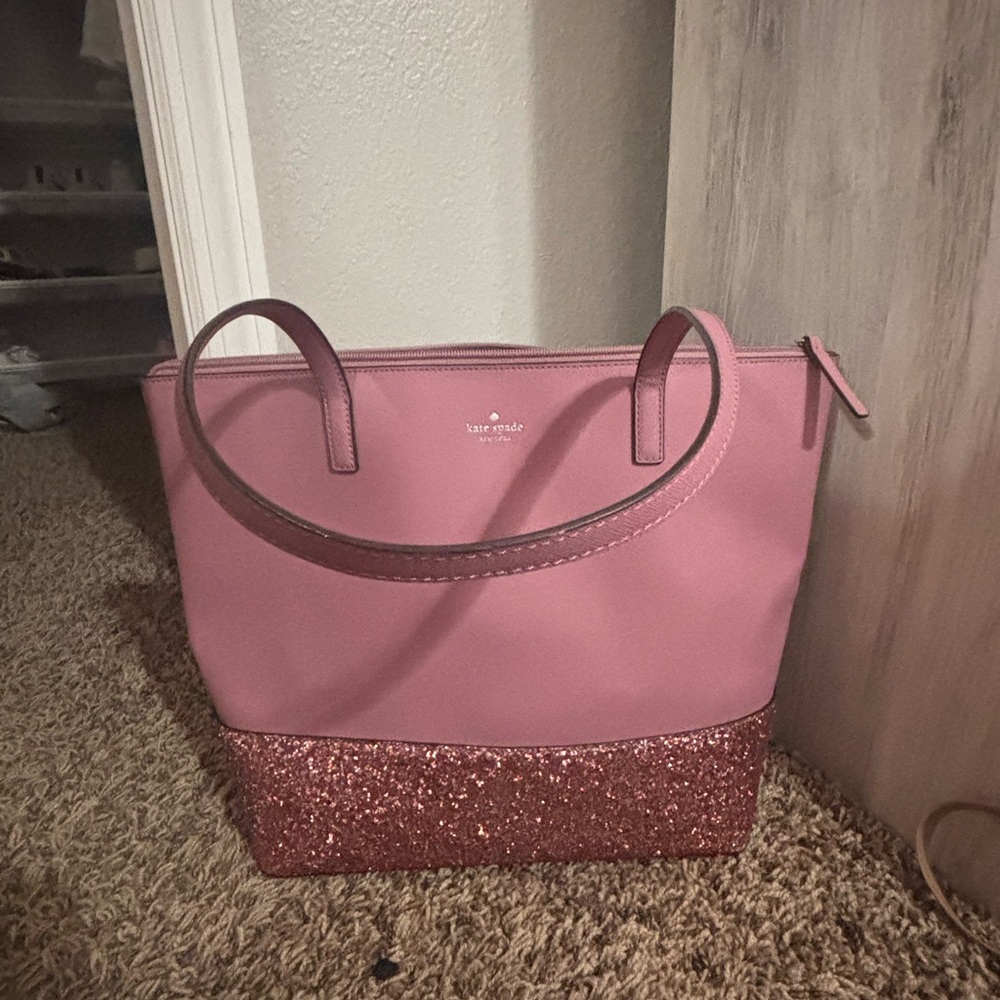 Kate Spade New York Greta Court Penny Tote bag Glitter